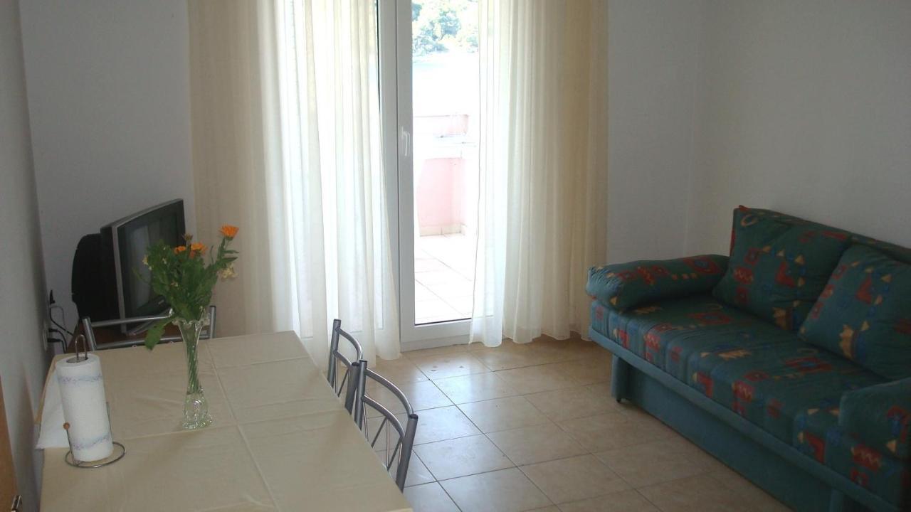 Apartments And Rooms By The Sea Cove Soline, Dugi Otok - 448 Вели Рат Екстериор снимка