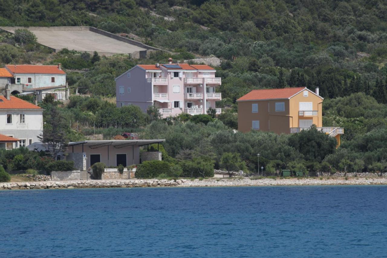 Apartments And Rooms By The Sea Cove Soline, Dugi Otok - 448 Вели Рат Екстериор снимка
