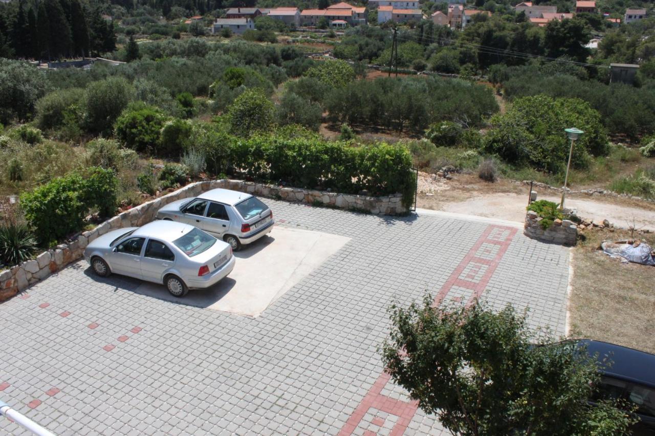Apartments And Rooms By The Sea Cove Soline, Dugi Otok - 448 Вели Рат Екстериор снимка