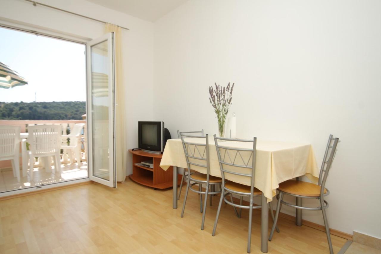 Apartments And Rooms By The Sea Cove Soline, Dugi Otok - 448 Вели Рат Екстериор снимка