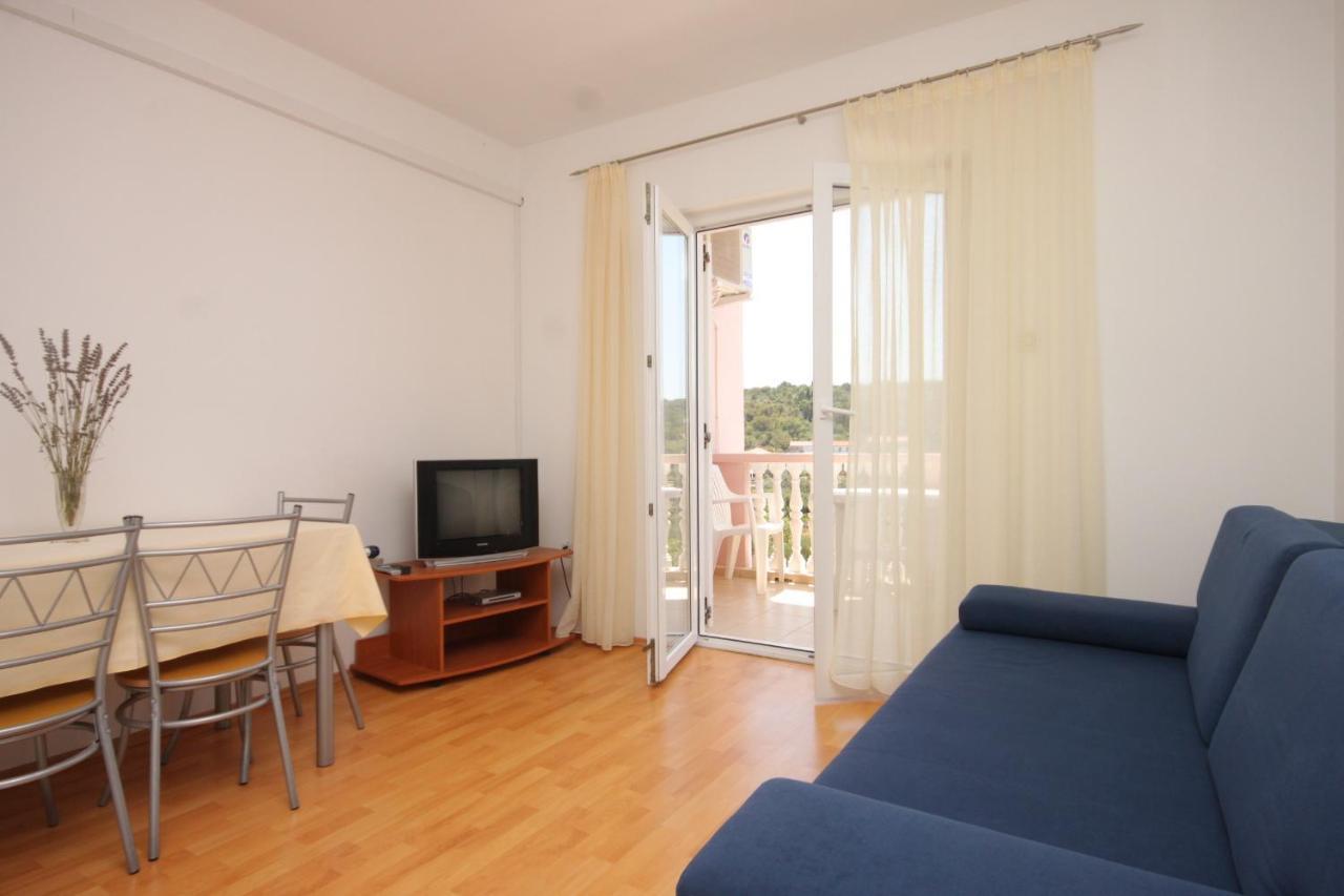 Apartments And Rooms By The Sea Cove Soline, Dugi Otok - 448 Вели Рат Екстериор снимка